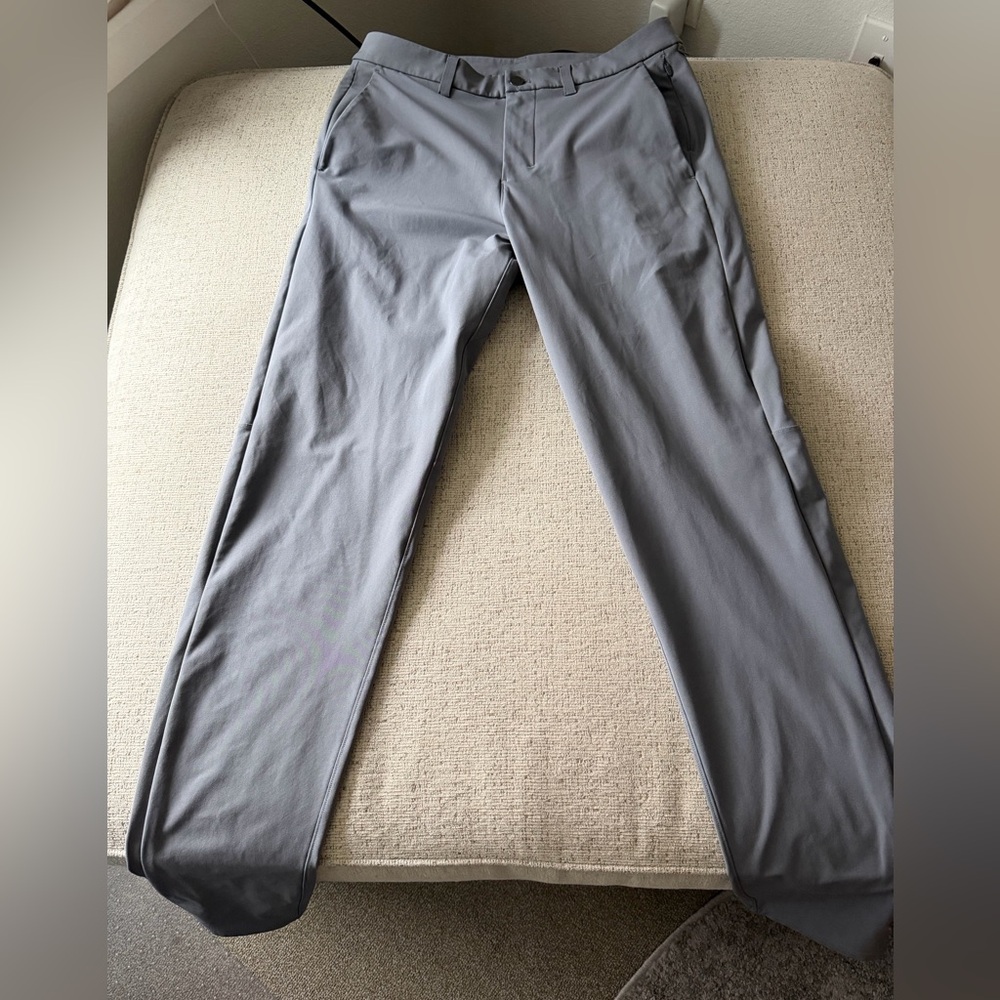 Lululemon Athletica Men's Slate Chinos
